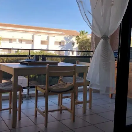 2026 - Grand Avec Piscine Et A 50 M