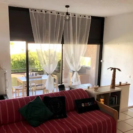 Apartment 2025 - Grand Avec Piscine Et A 50 M *