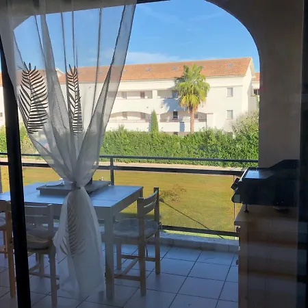 Apartment 2025 - Grand Avec Piscine Et A 50 M