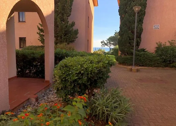 2025 - Grand Avec Piscine Et A 50 M